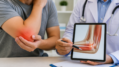 what causes elbow pain